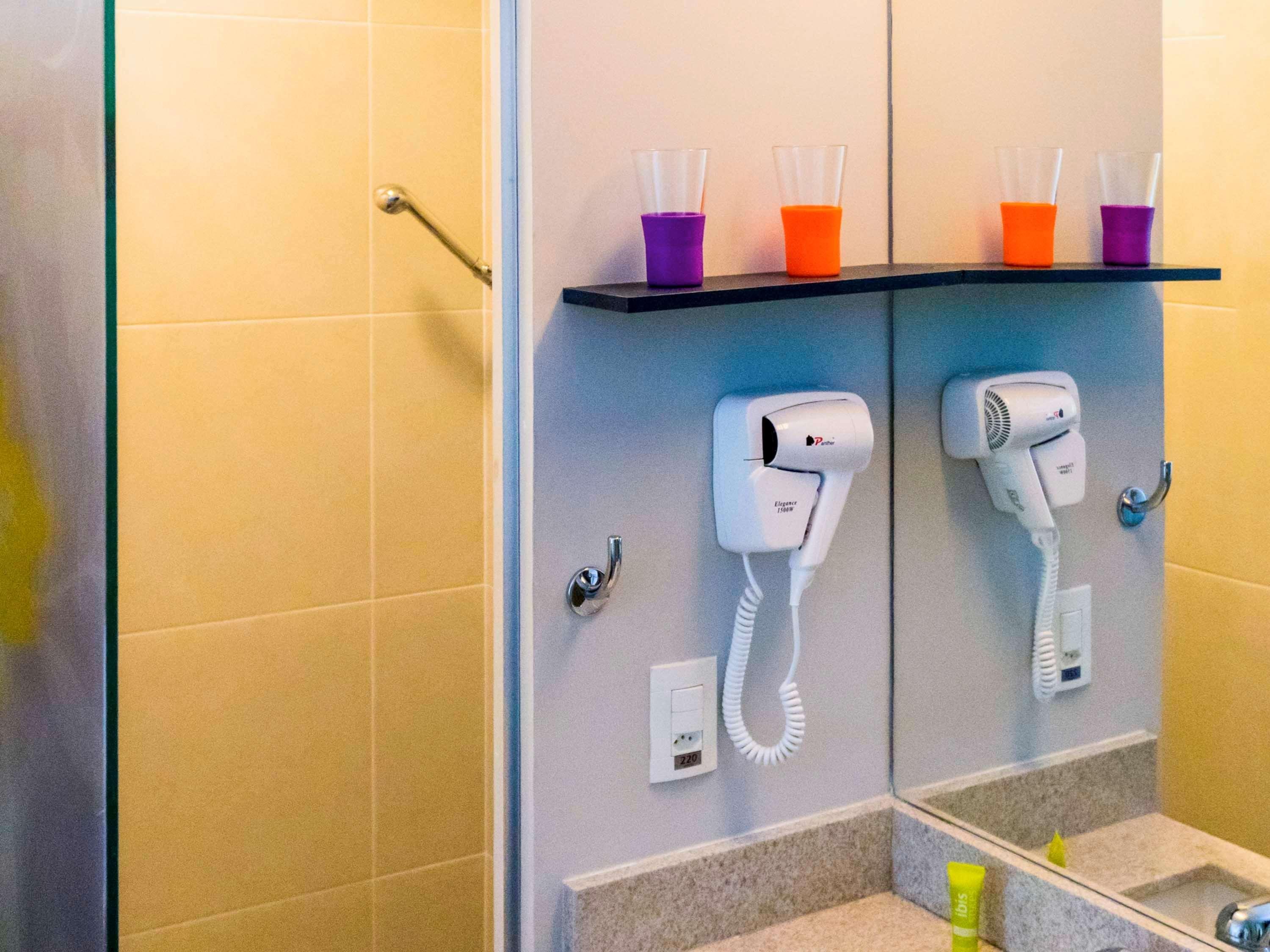 Delphin Surf Hotel Guaruja