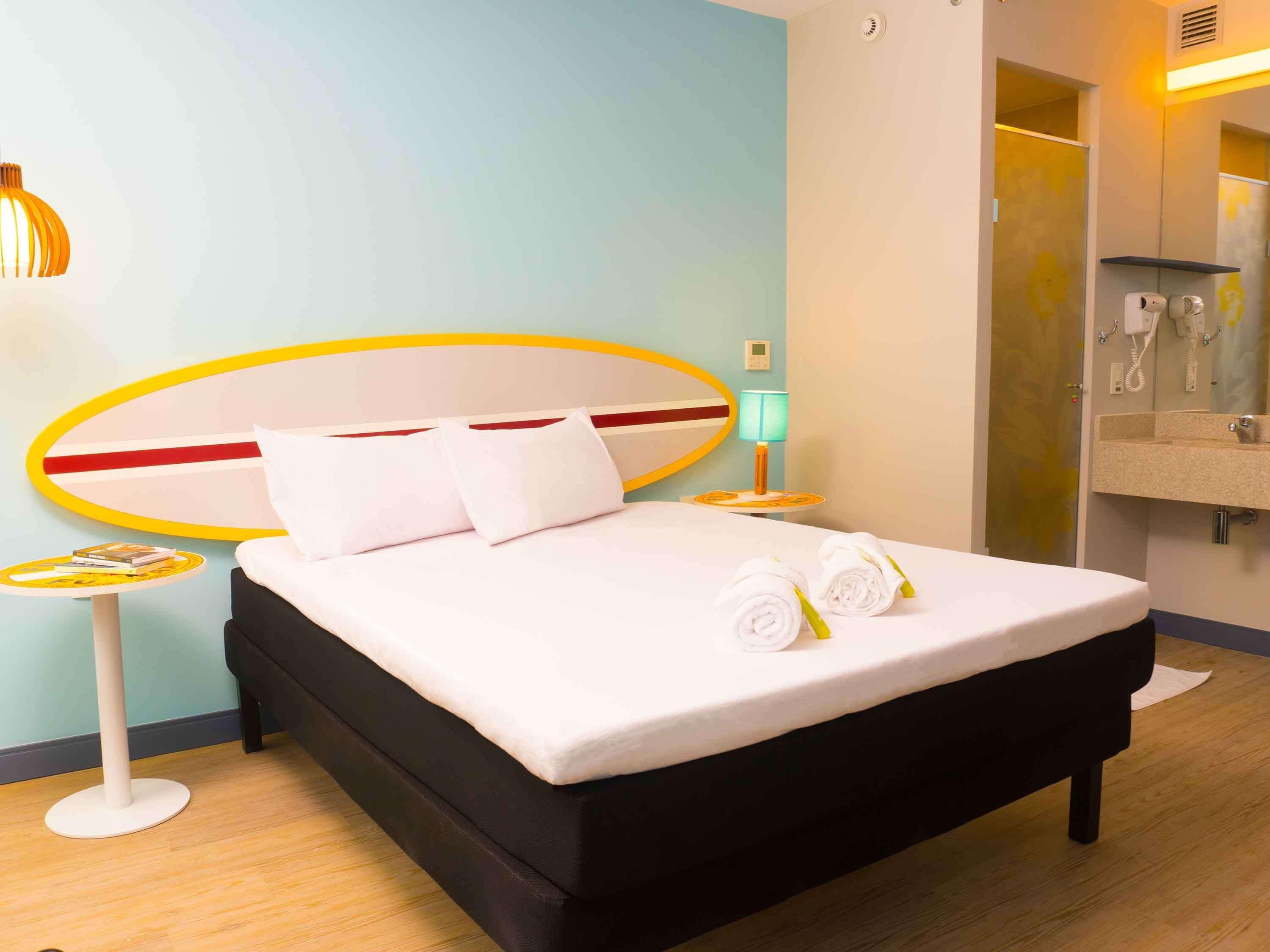 Delphin Surf Hotel 3*