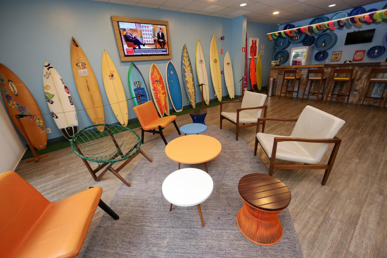 Delphin Surf 3*