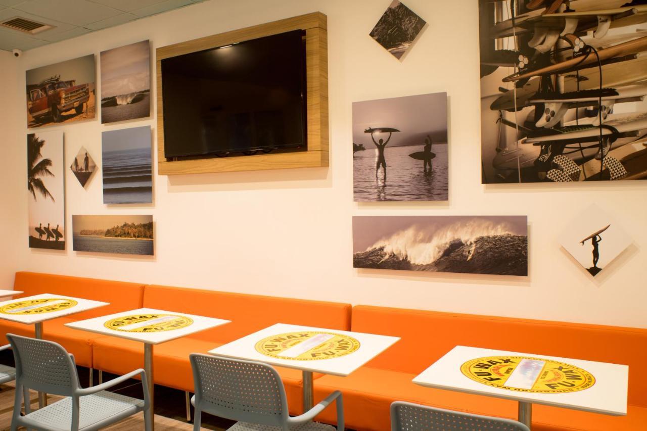 Hotel Delphin Surf Guaruja